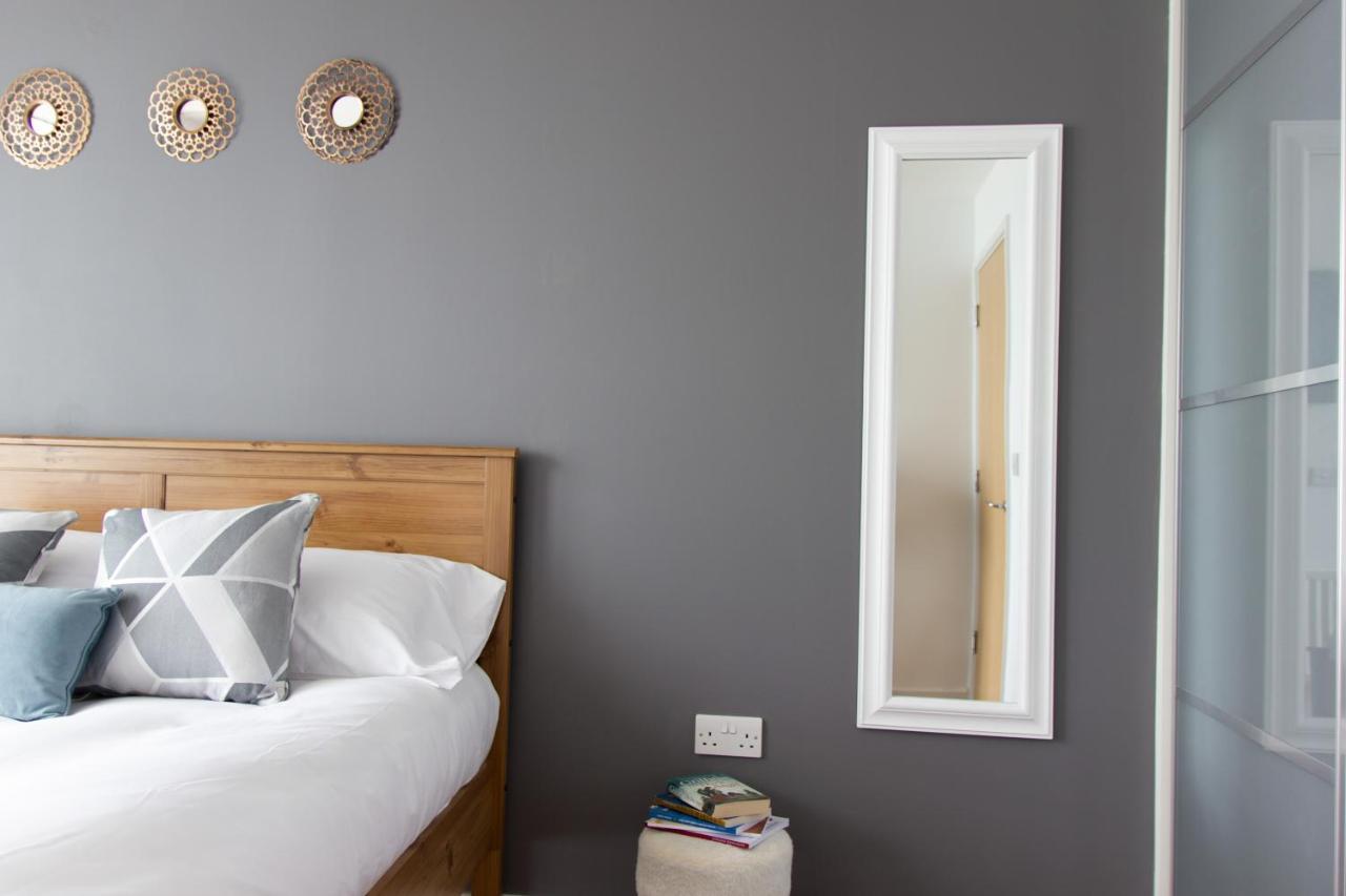 เทเลอร์ แดท พรอพเพอตี้ - เชลซี เฮาส์ Apartment มิลตันคีนส์ ภายนอก รูปภาพ